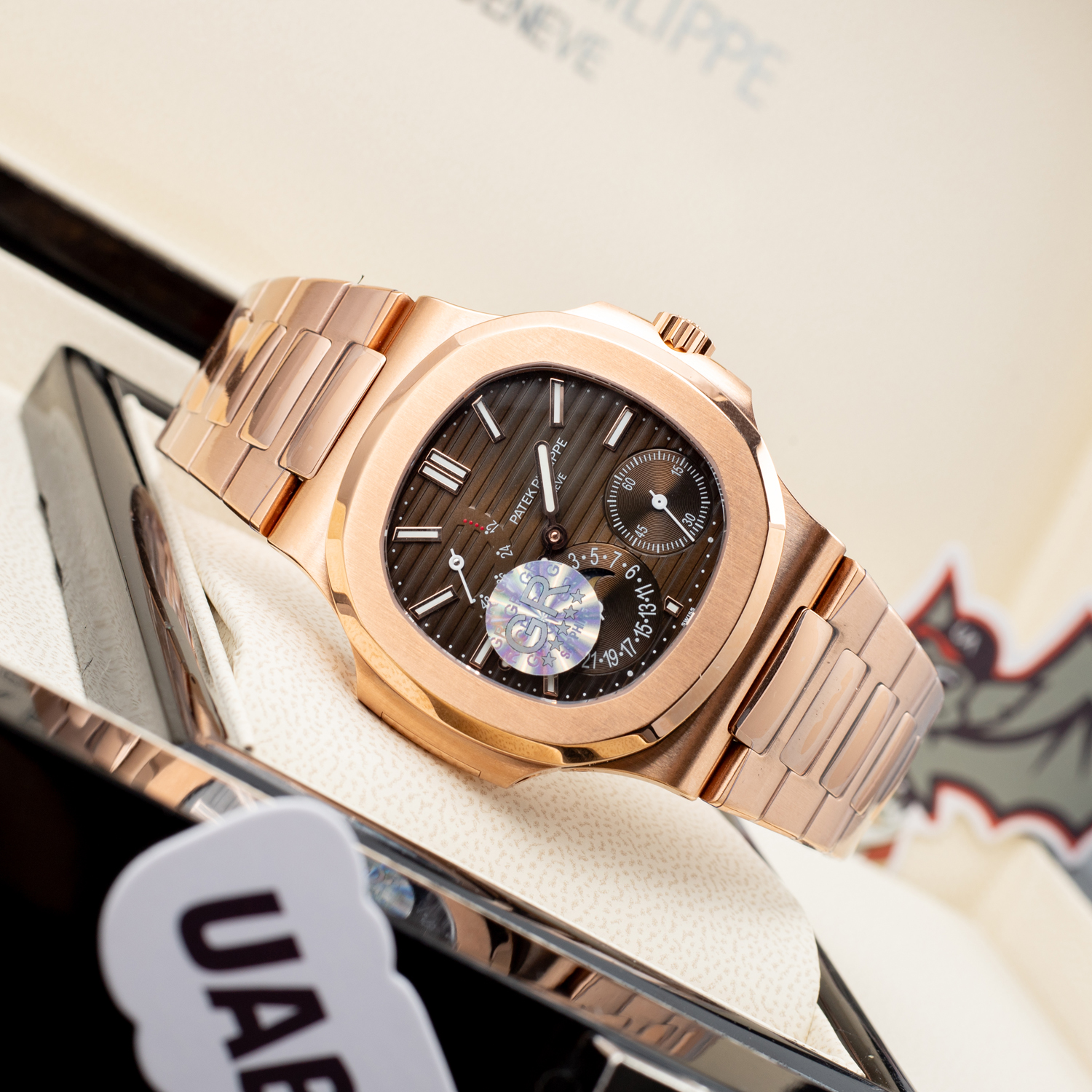 P**ek Ph**ppe nautilus rose gold 5712/1r grf