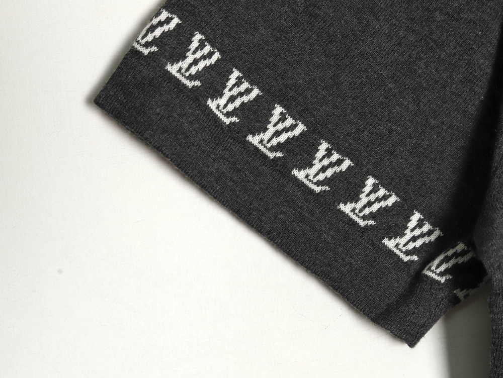 l0*is V*t0n jacquard lettering logo short sleeves tsk1