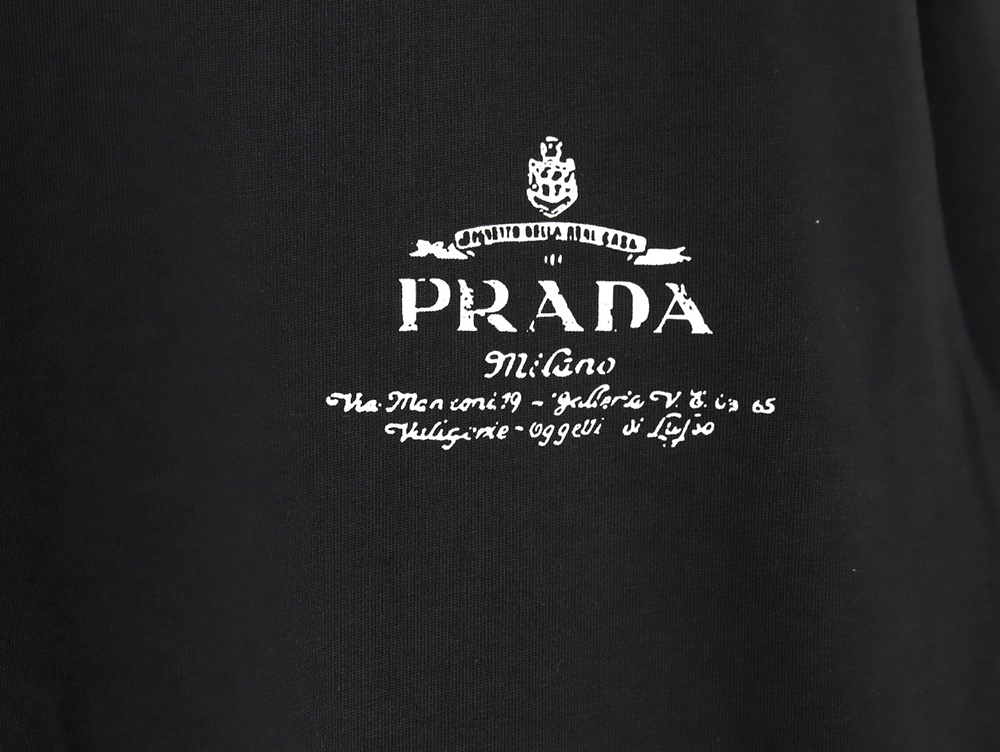 Pra*a chest lettering logo short sleeves tsk1