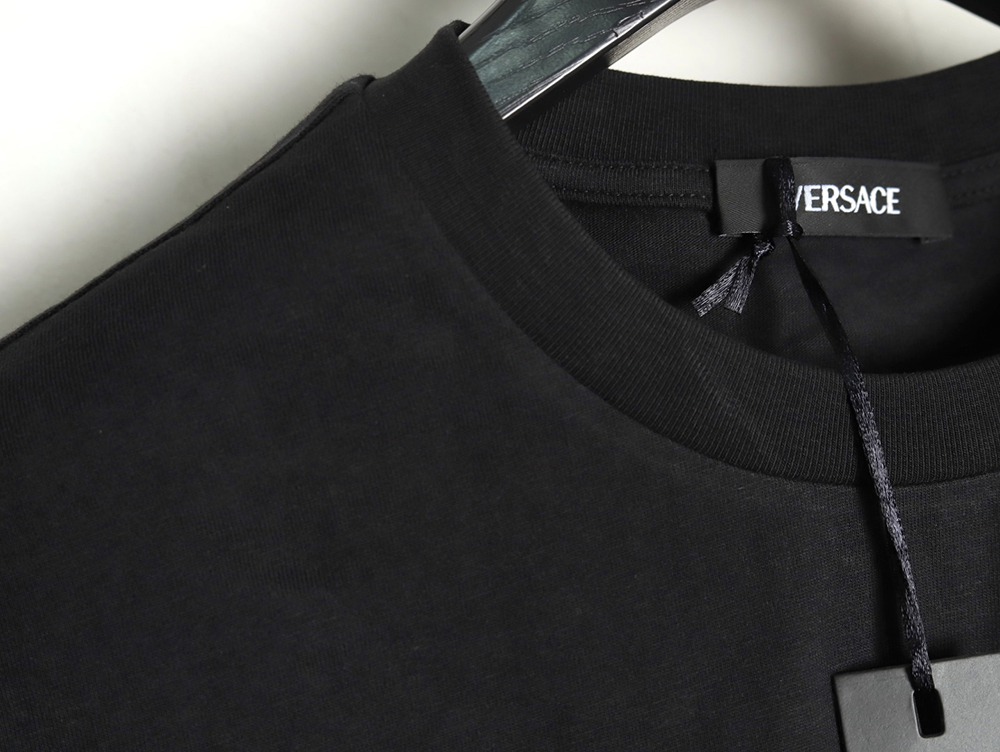 Versace Gold Logo Embroidered Short Sleeve T-Shirt tsk1