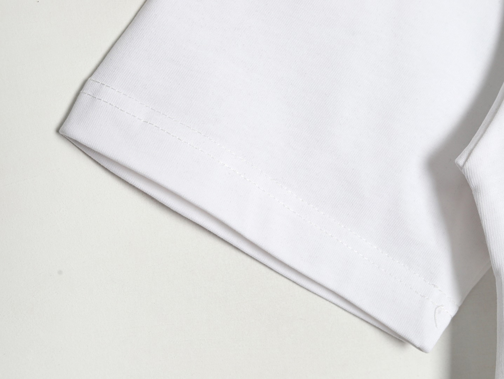 Ch**me He**ts mottled cross sanskrit print short sleeves