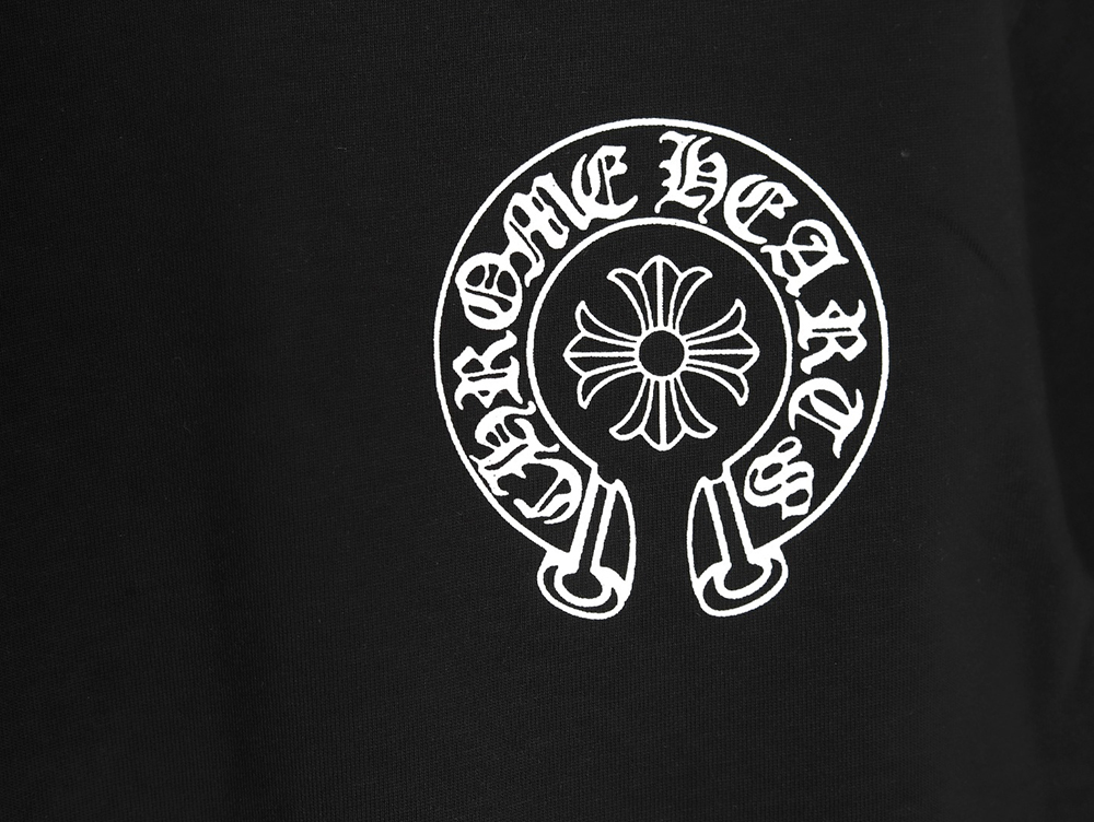 Ch**me He**ts ink-dyed horseshoe print short sleeves tsk1