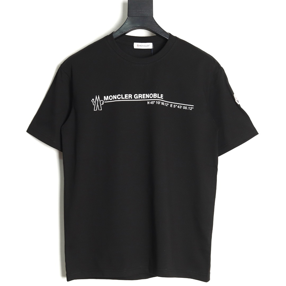 Moncler coordinate letter print short sleeve