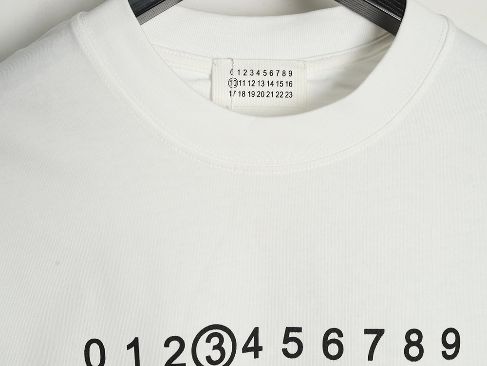 ma*s*n Ma*i*la alphanumeric print short-sleeved t-shirt