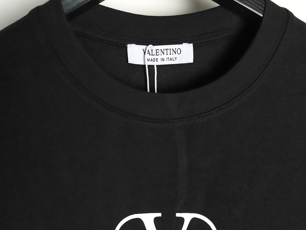 Valentino V logo red signature print short sleeve T-shirt TSK1