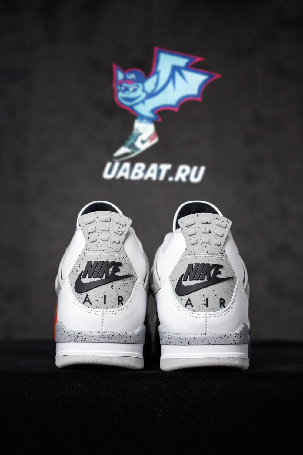 Air Jordan 4 Retro OG 