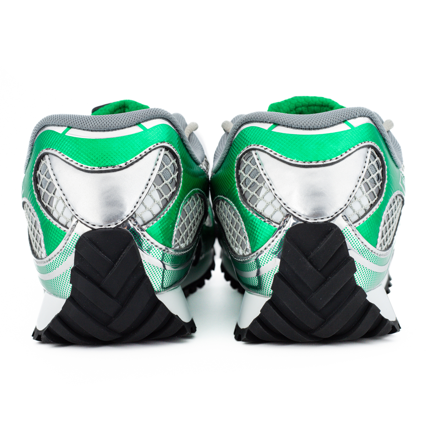 bo*te*ga Ve*ne*ta orbit runner sneaker 