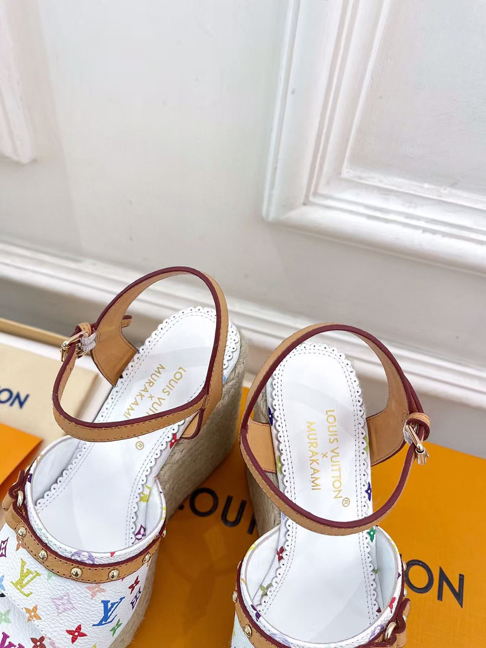 l0*is V*t0n & tm helios sandals