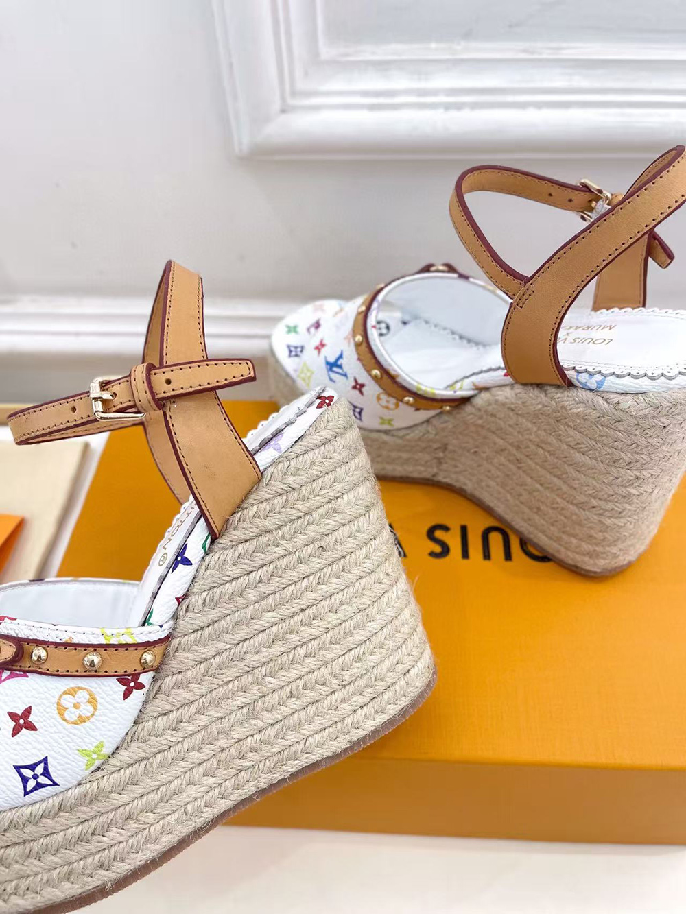 l0*is V*t0n & tm helios sandals