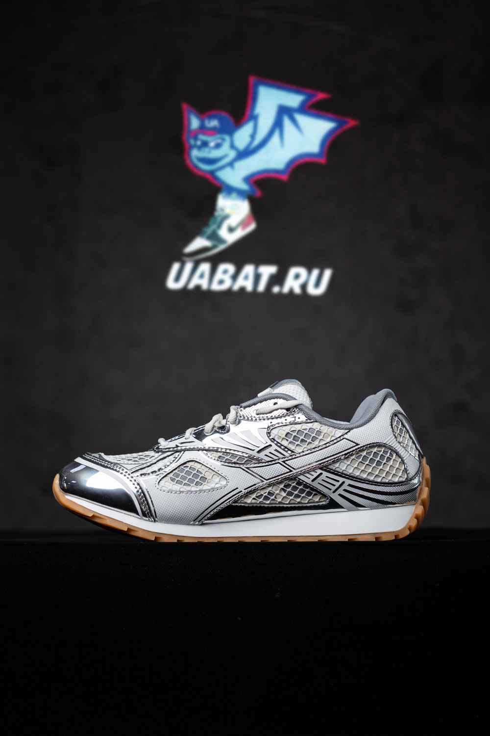 bo*te*ga Ve*ne*ta orbit runner sneaker  