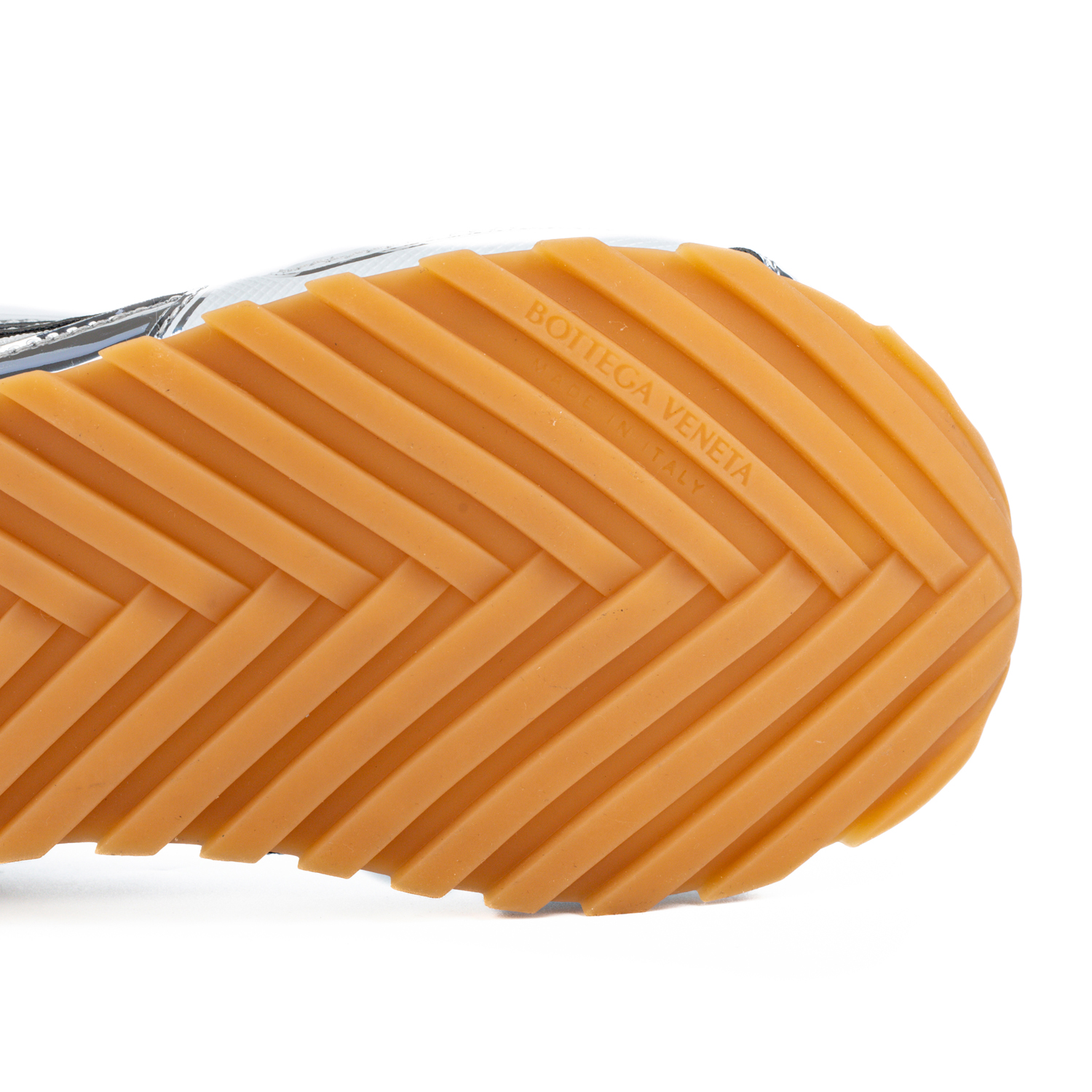 bo*te*ga Ve*ne*ta orbit runner sneaker  