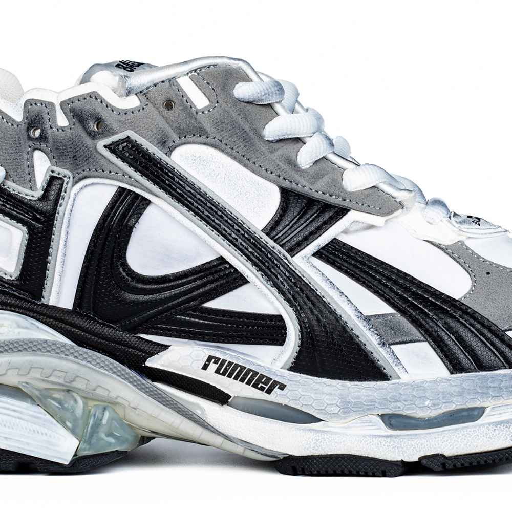 Ba*len*cia*ga runner sneaker 