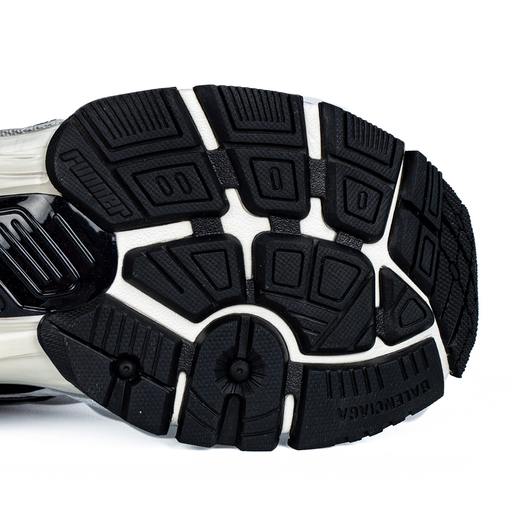 Ba*len*cia*ga runner sneaker 