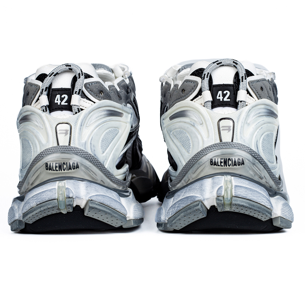 Ba*len*cia*ga runner sneaker 