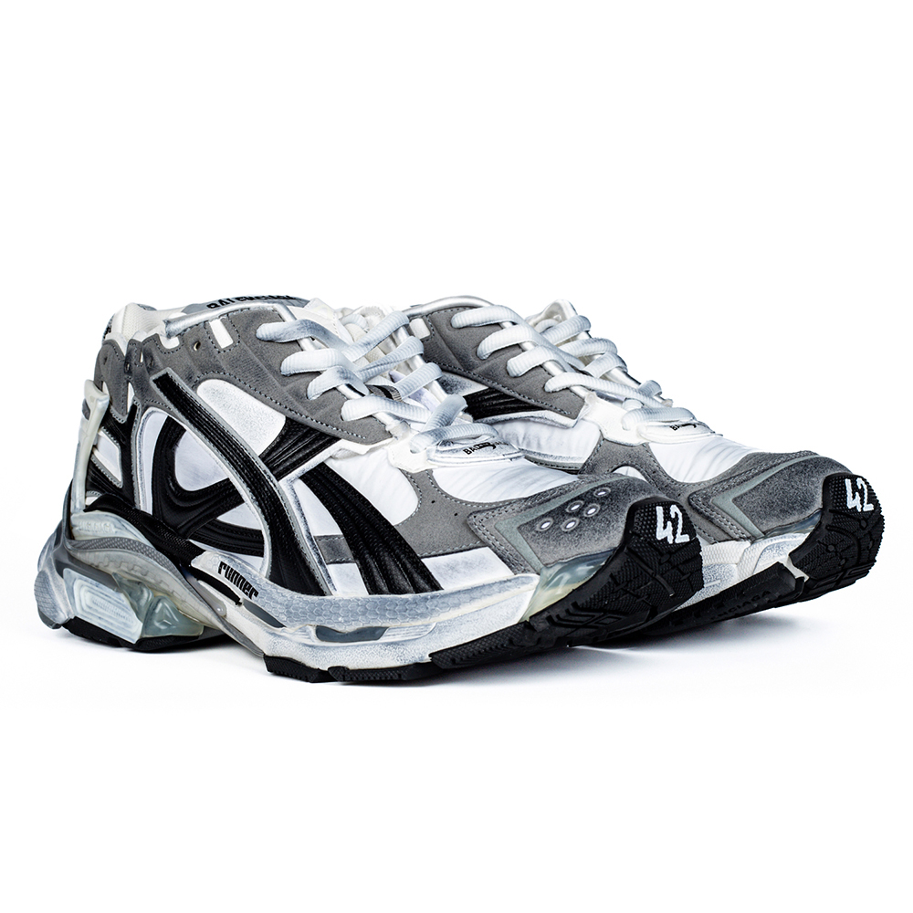 Ba*len*cia*ga runner sneaker 