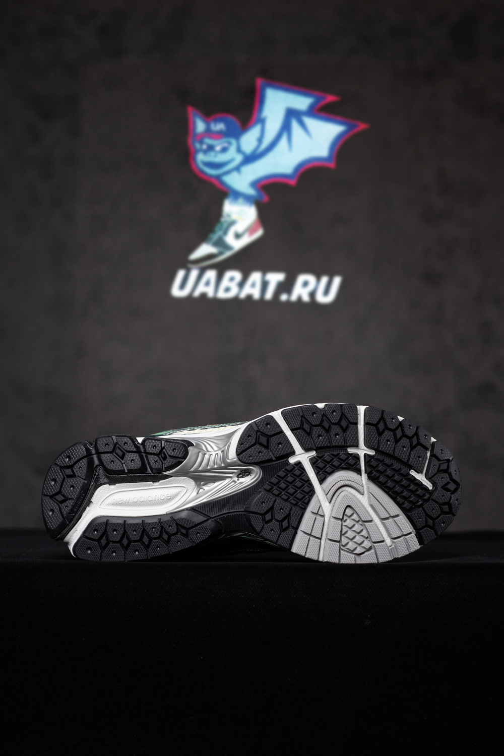 New Balance Aimé Leon Dore x 1906R