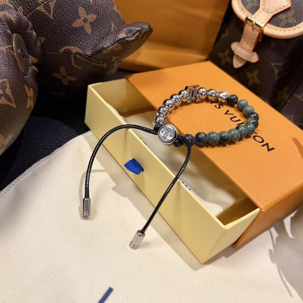l0*is V*t0n monogram beads bracelet m00512