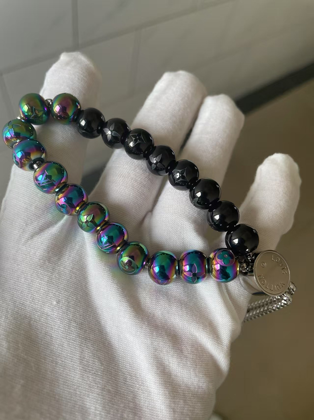 l0*is V*t0n monogram beads bracelet m00512