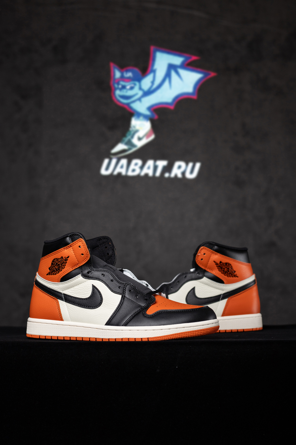 AIR JORDAN 1 RETRO SHATTERED BACKBOARD