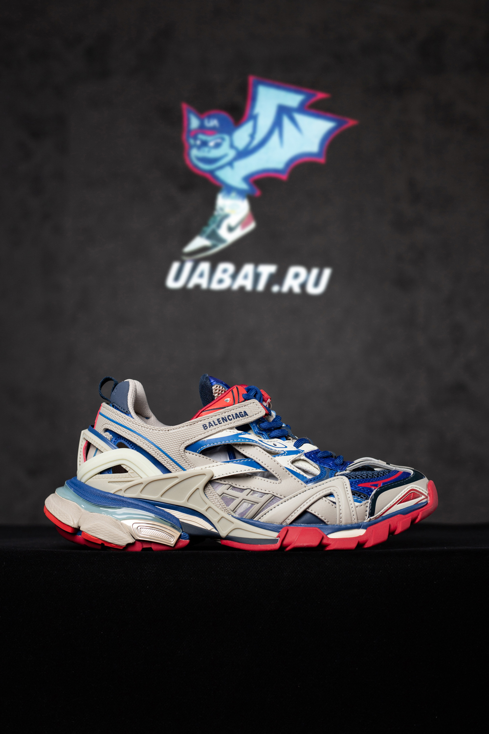 Ba*len*cia*ga track 2 