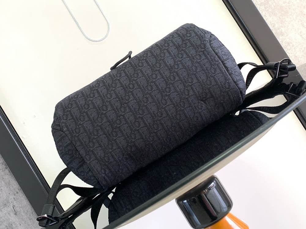 D*or 8 backpack with flap 1eiba1 31*50*18cm