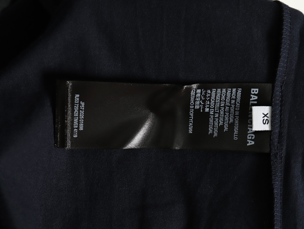 Ba*len*cia*ga dissolving smiley alien short sleeve