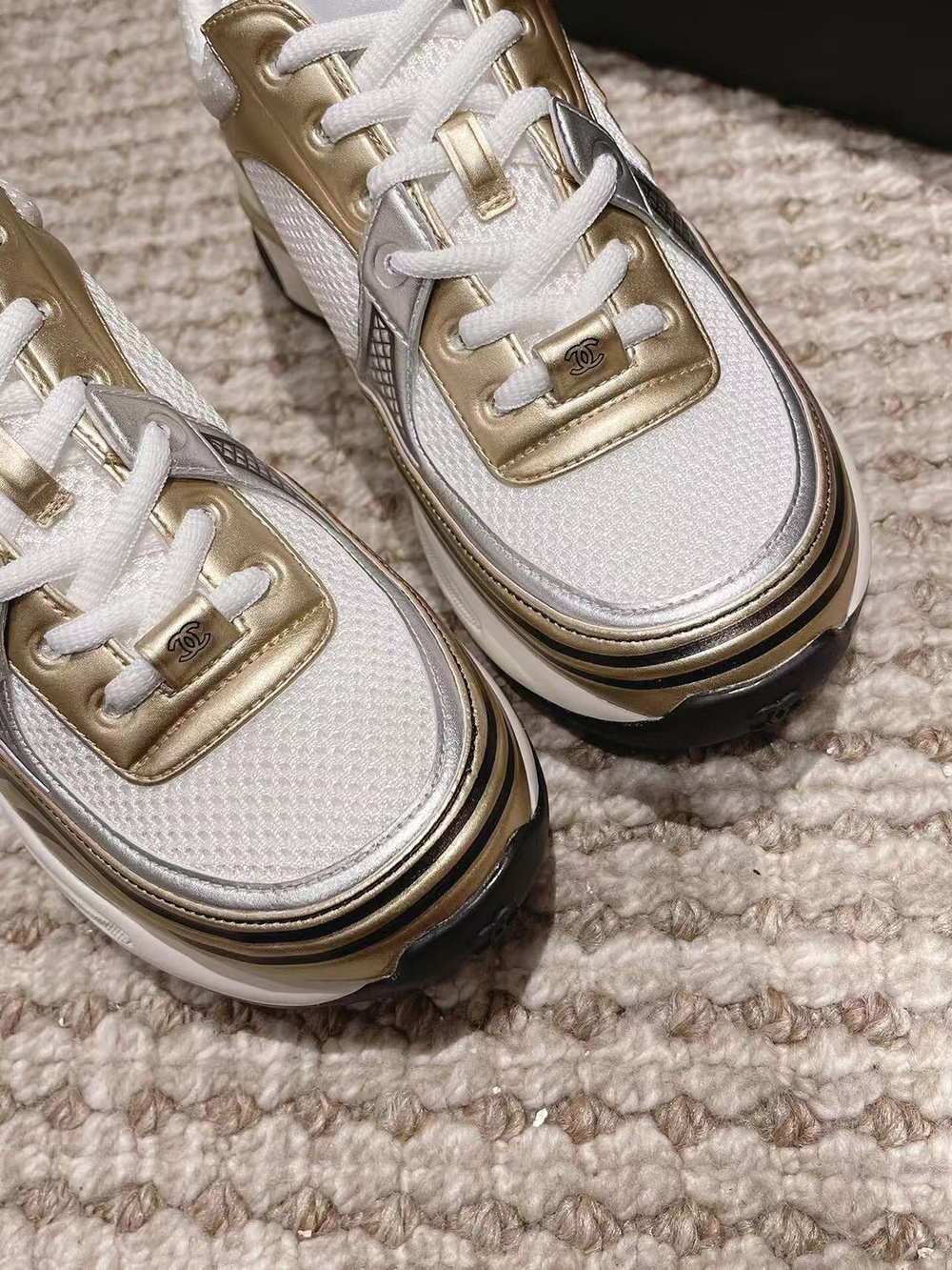 Ch*el cc logo cruise tennis gold sneakers