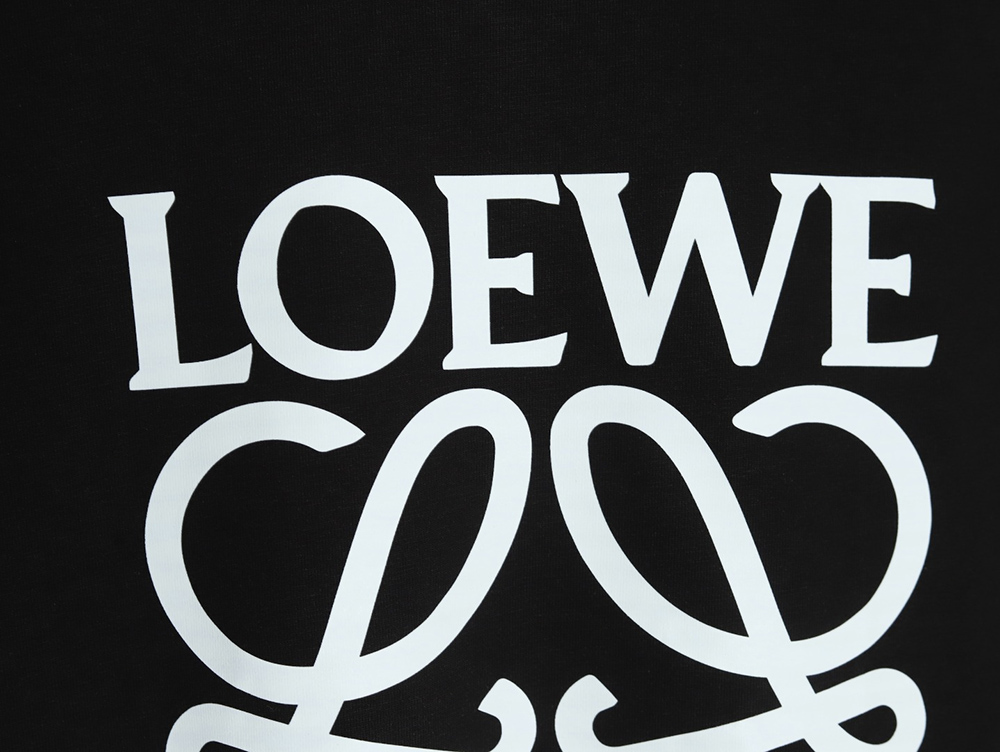 L0ew* four-leaf clover print short-sleeved t-shirt