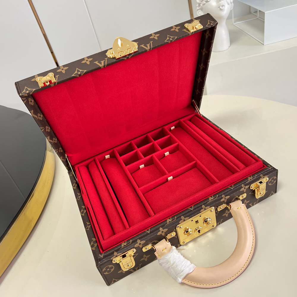 l0*is V*t0n boite bijoux m20076 34*26*10cm