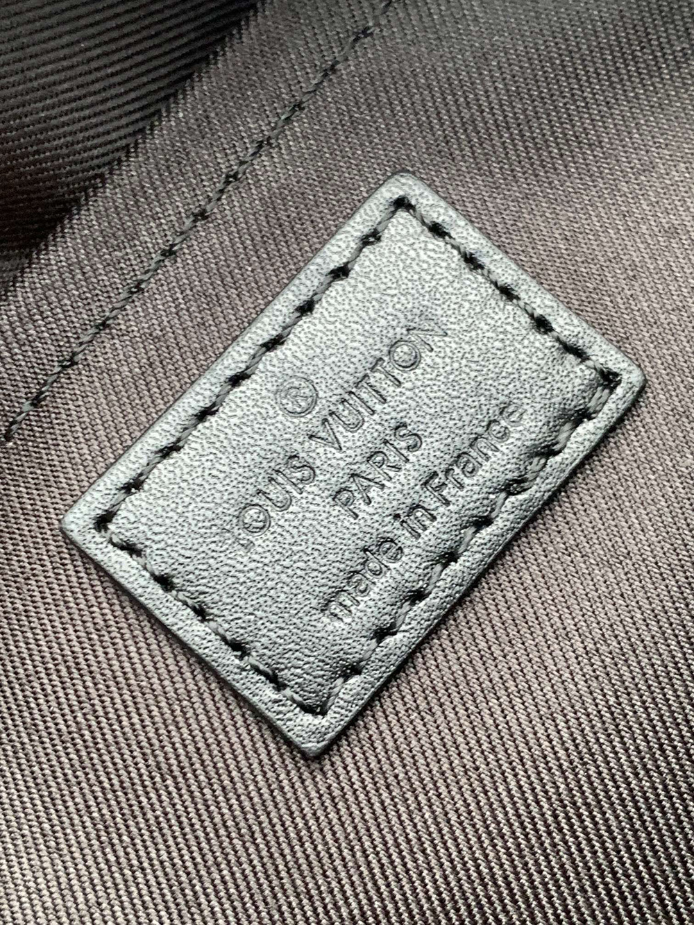 l0*is V*t0n mini soft trunk m55702 18.5*13*8cm