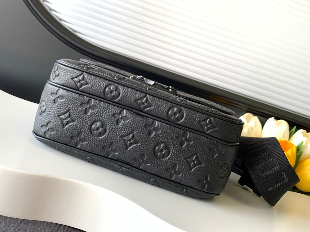 l0*is V*t0n s lock messenger m58489 22*18*8cm