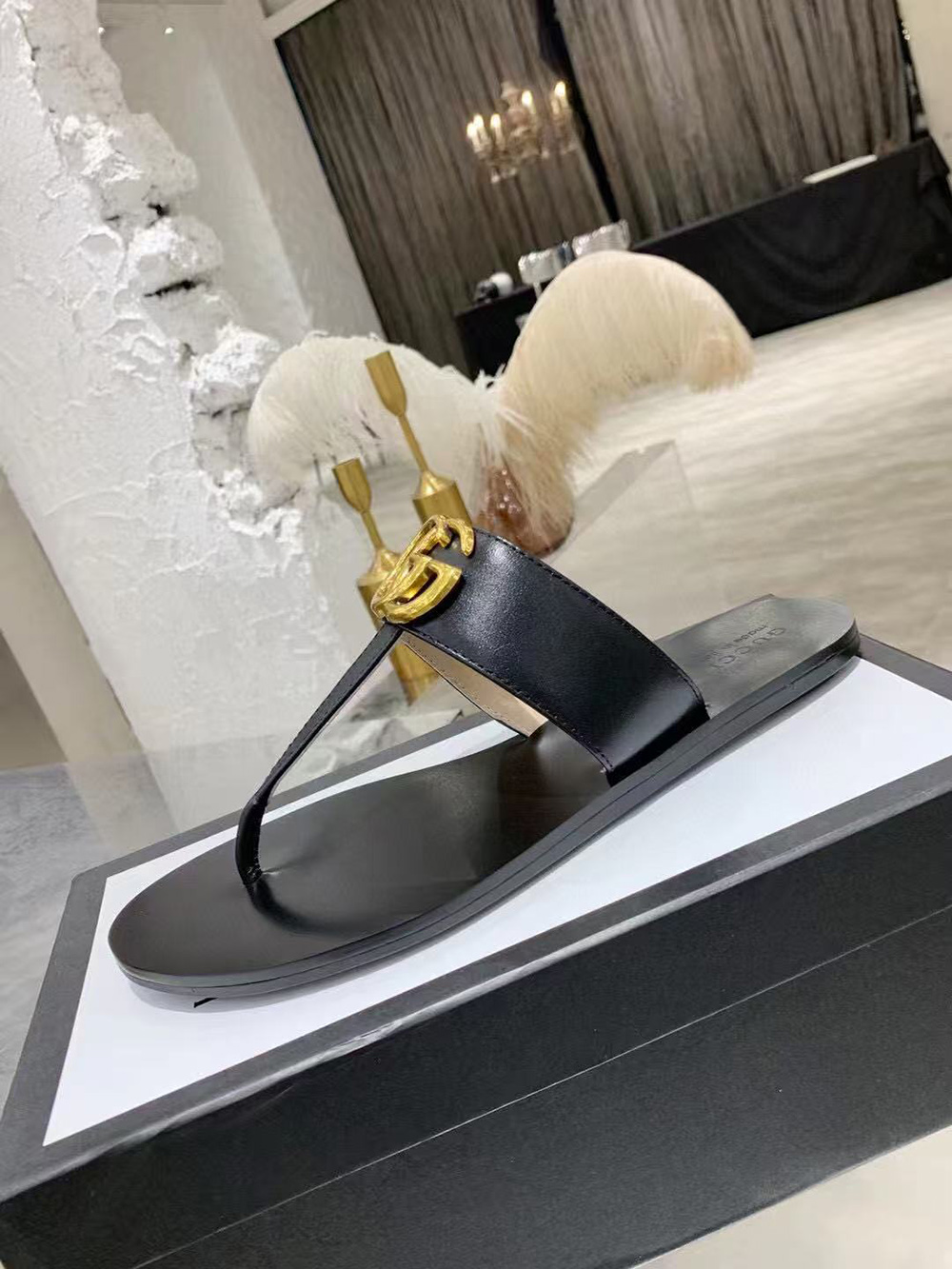 G*u*i marmont gg t-strap sandal black