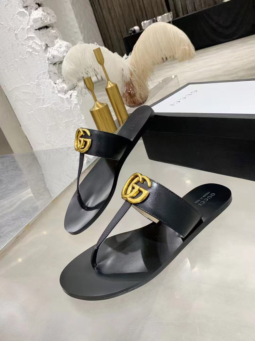 G*u*i marmont gg t-strap sandal black