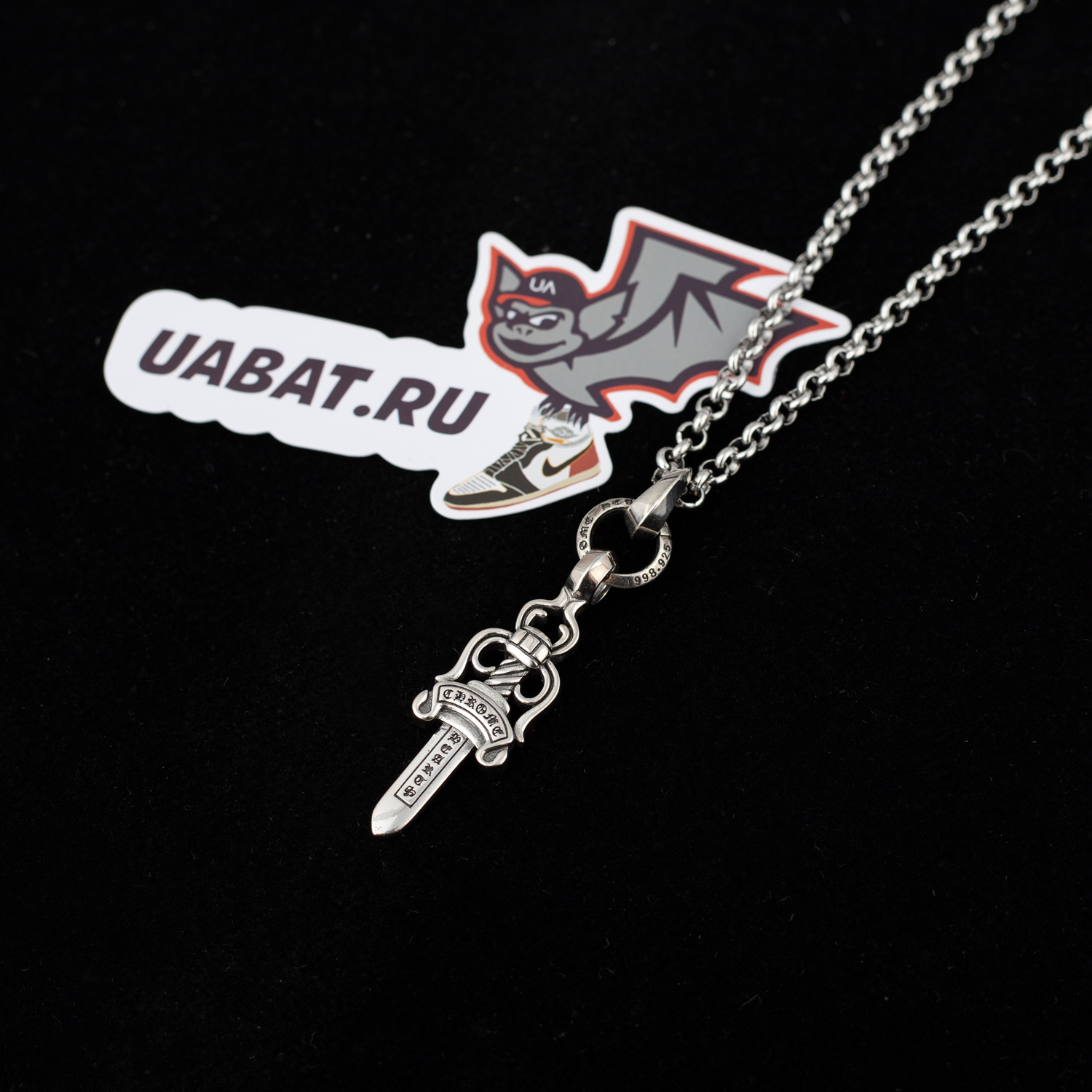 Ch**me He**ts necklaces 625369