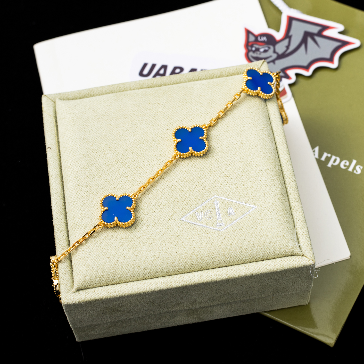 V*N CL*F & arpels bracelet v38410 17cm