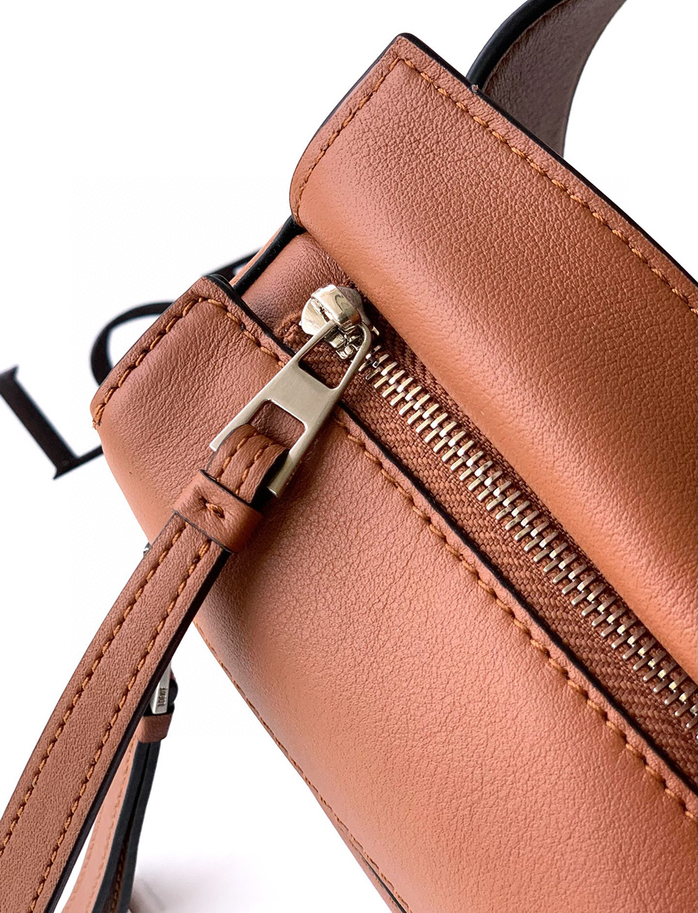 L0ew* mini puzzle bumbags 2530 18*12*7.5cm