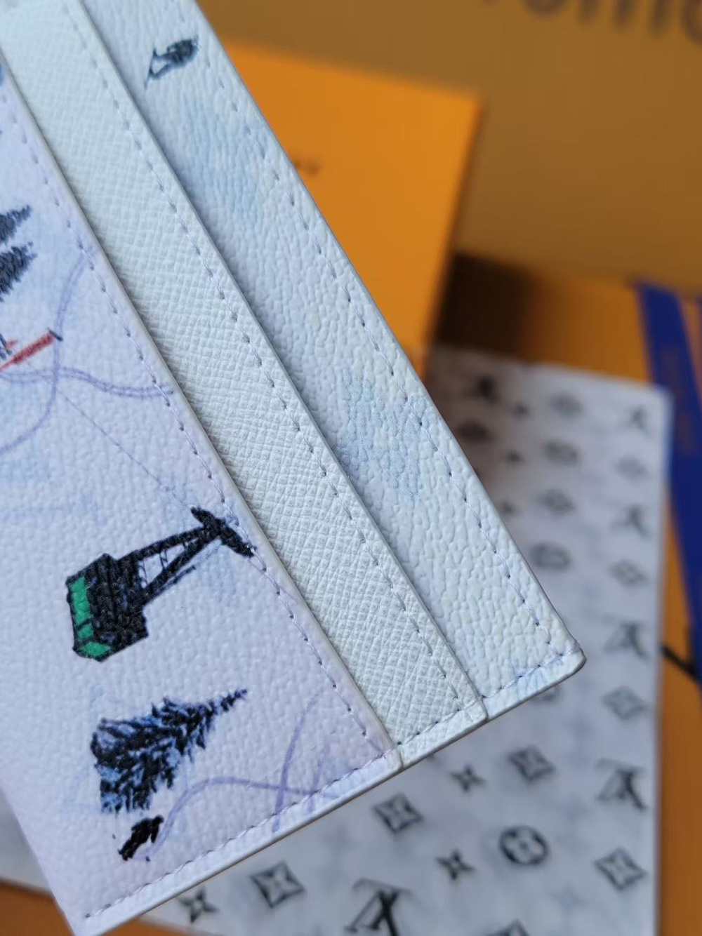 l0*is V*t0n double card holder m14862 10*7*1.5cm