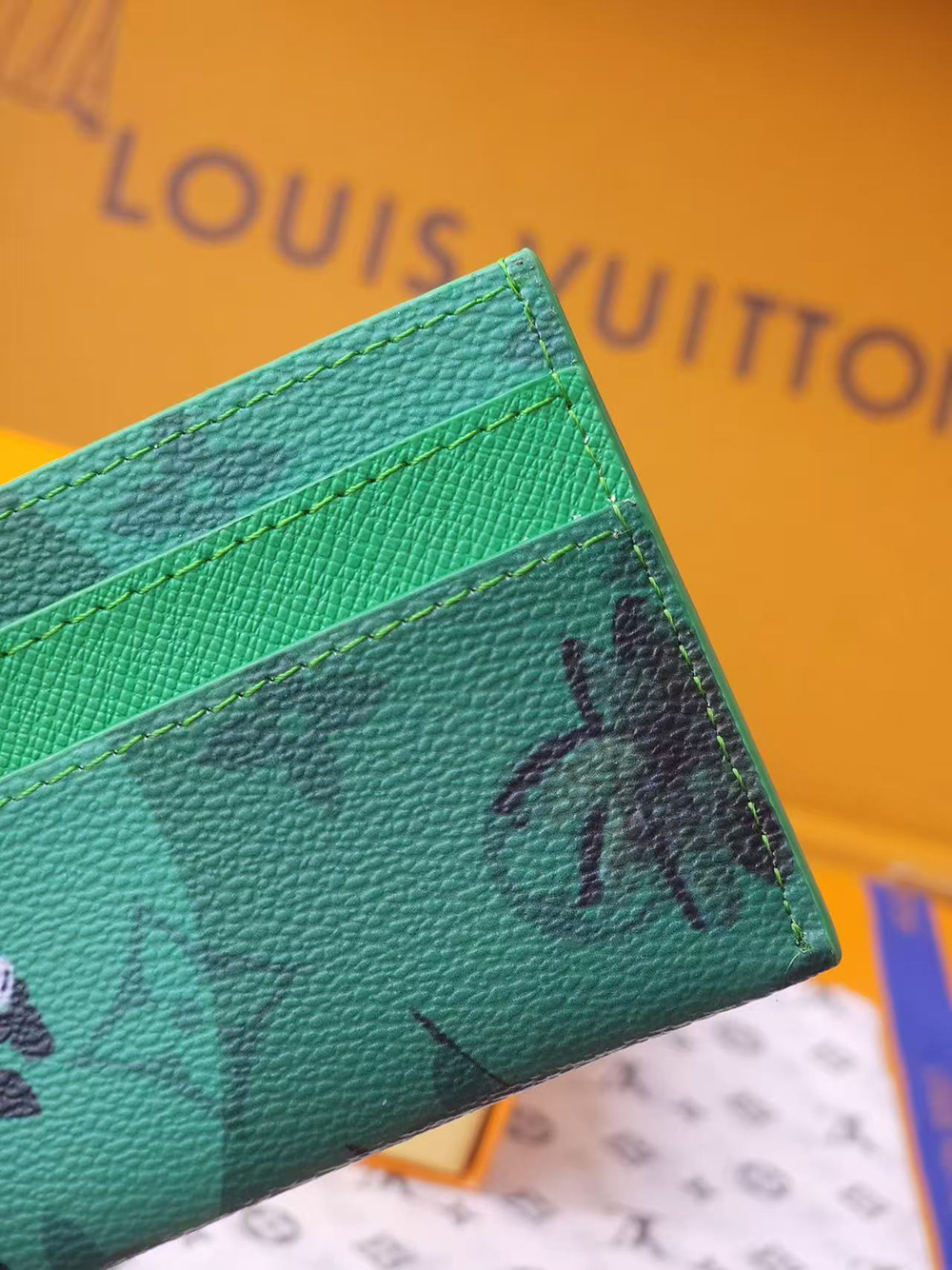 l0*is V*t0n double card holder m14862 10*7*1.5cm