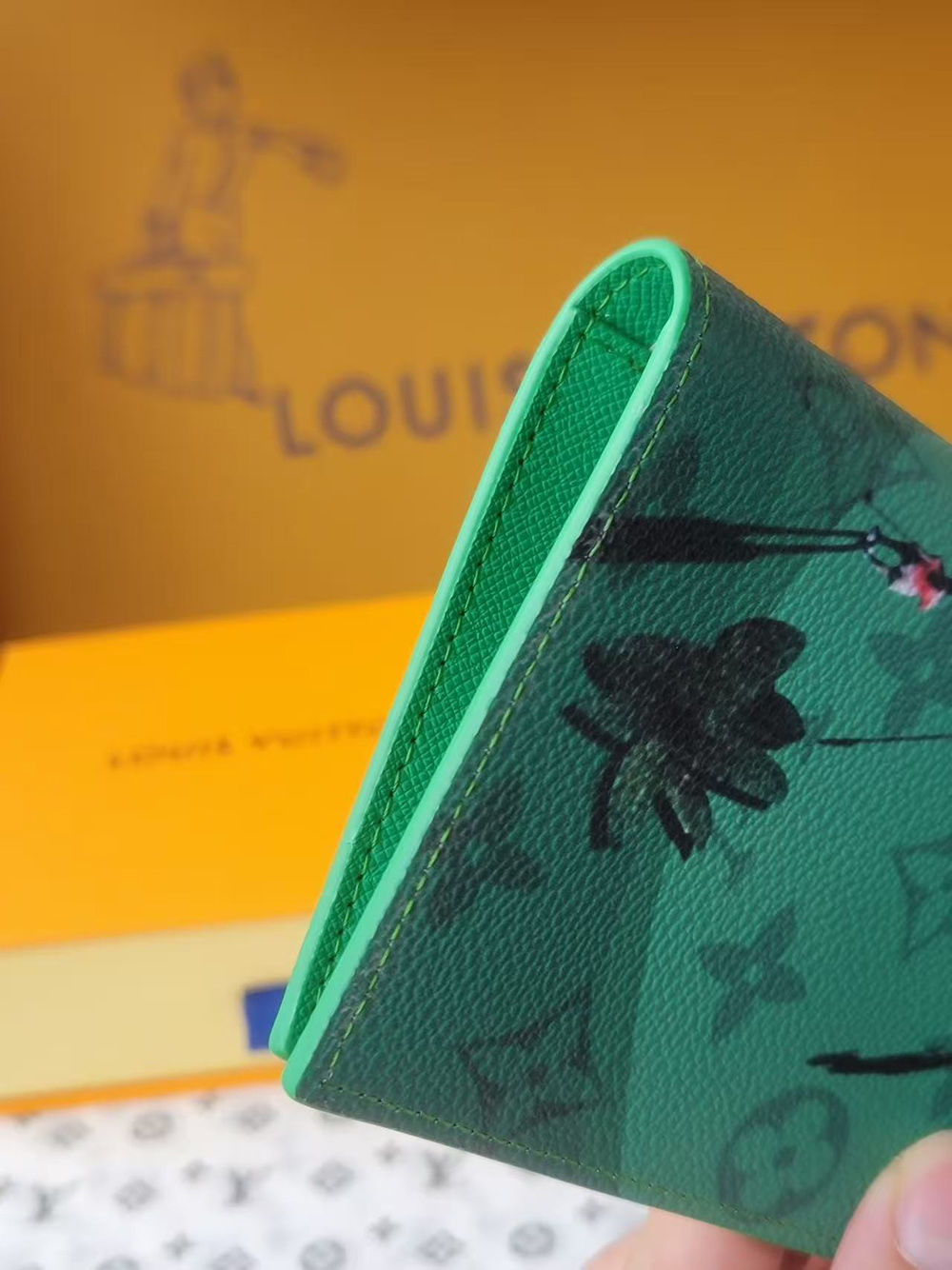 l0*is V*t0n pocket organizer m14880 11.1*1*7.5cm