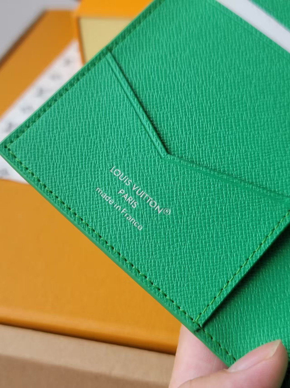 l0*is V*t0n pocket organizer m14880 11.1*1*7.5cm