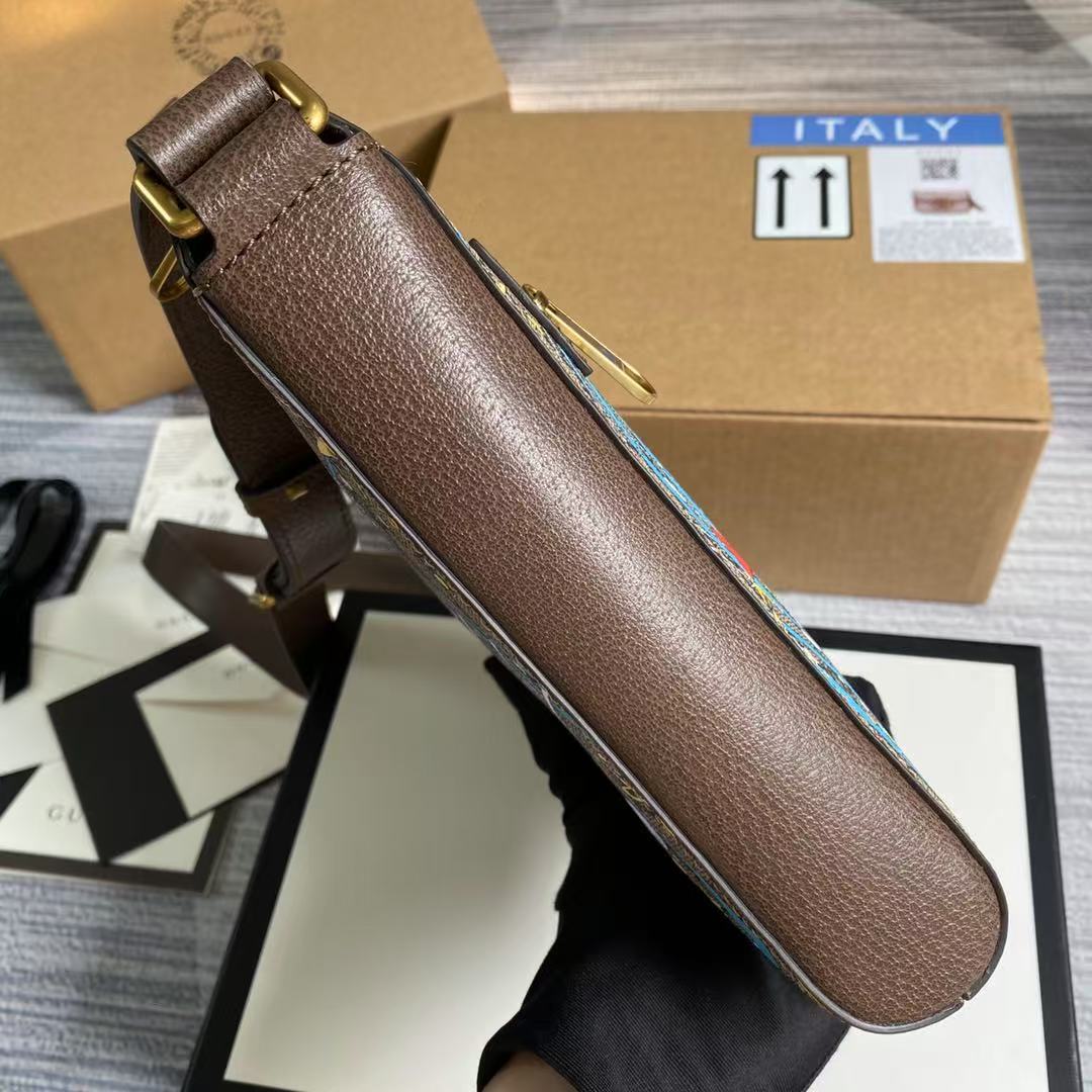 G*u*i donald duck messenger bags 645054 21*22*4cm