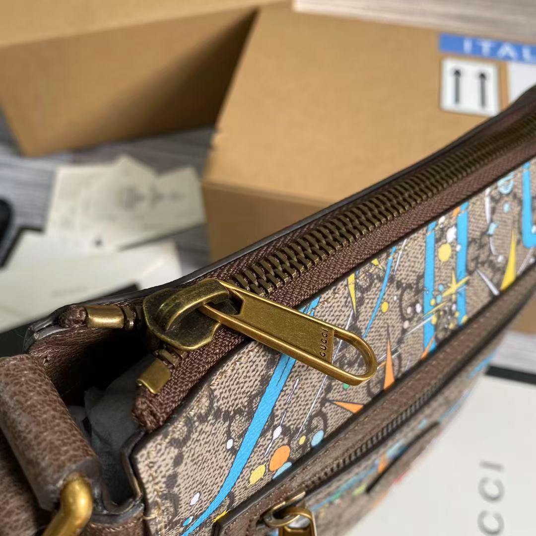 G*u*i donald duck messenger bags 645054 21*22*4cm