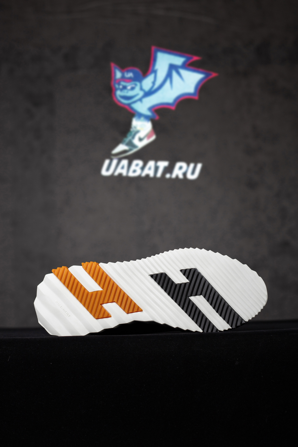 H**mes bouncing sneaker "black"