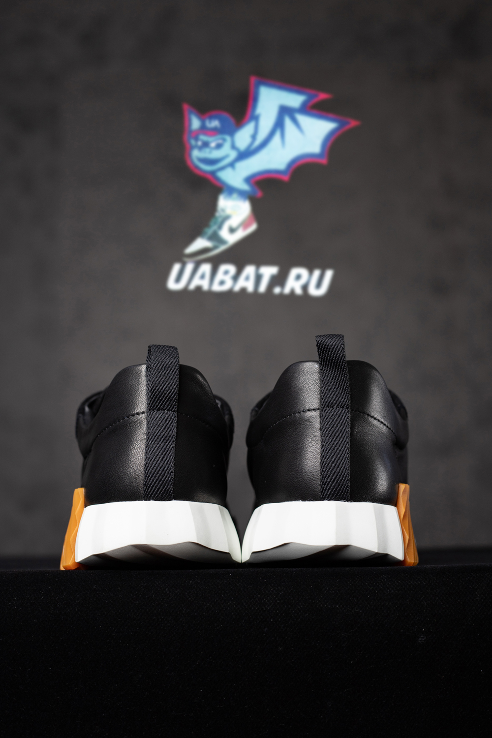 H**mes bouncing sneaker "black"