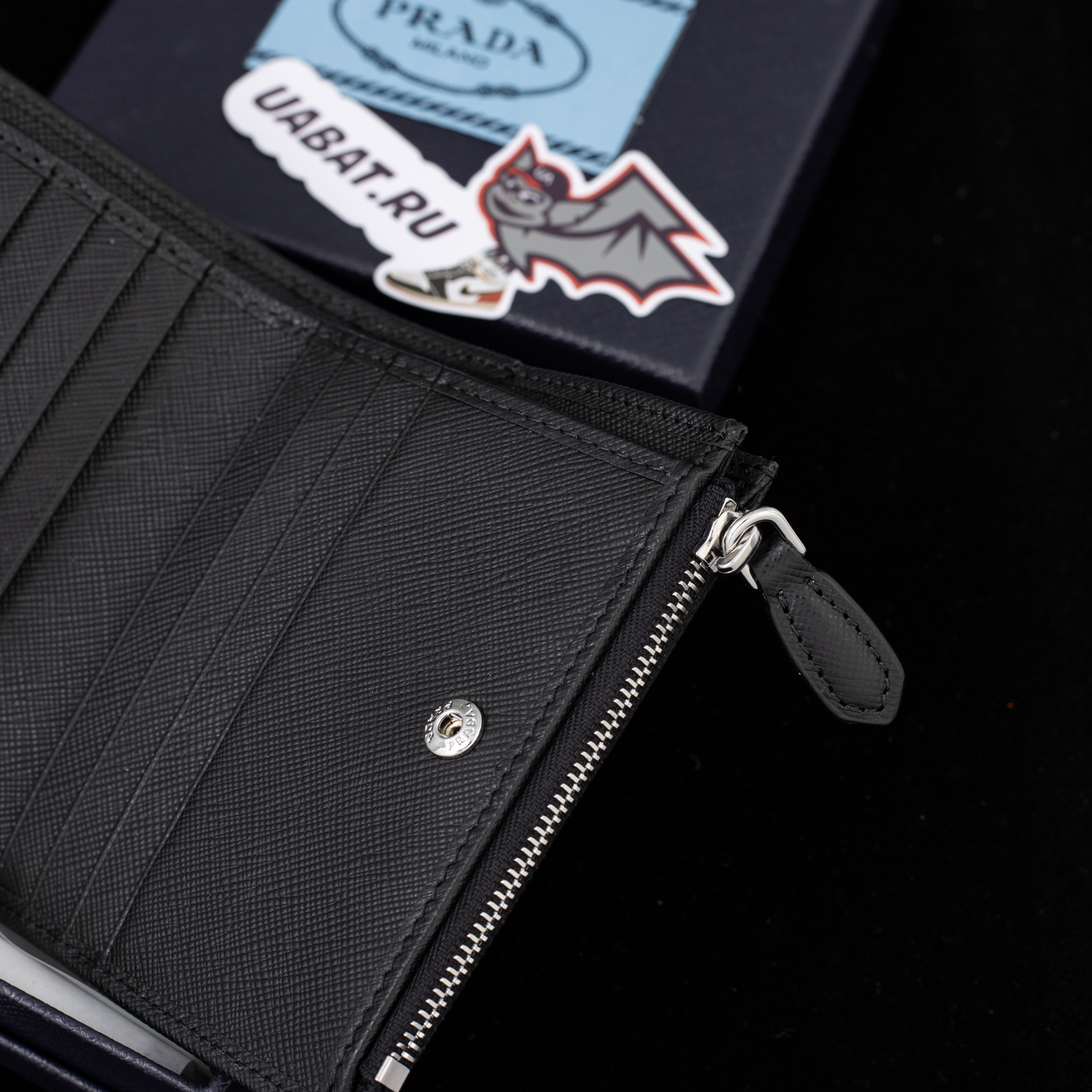 Pra*a wallets 1mv021 11.2*8.5cm