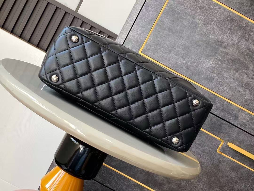 Ch*el cambon line bowling shoulder bags a25171 27*15*10cm