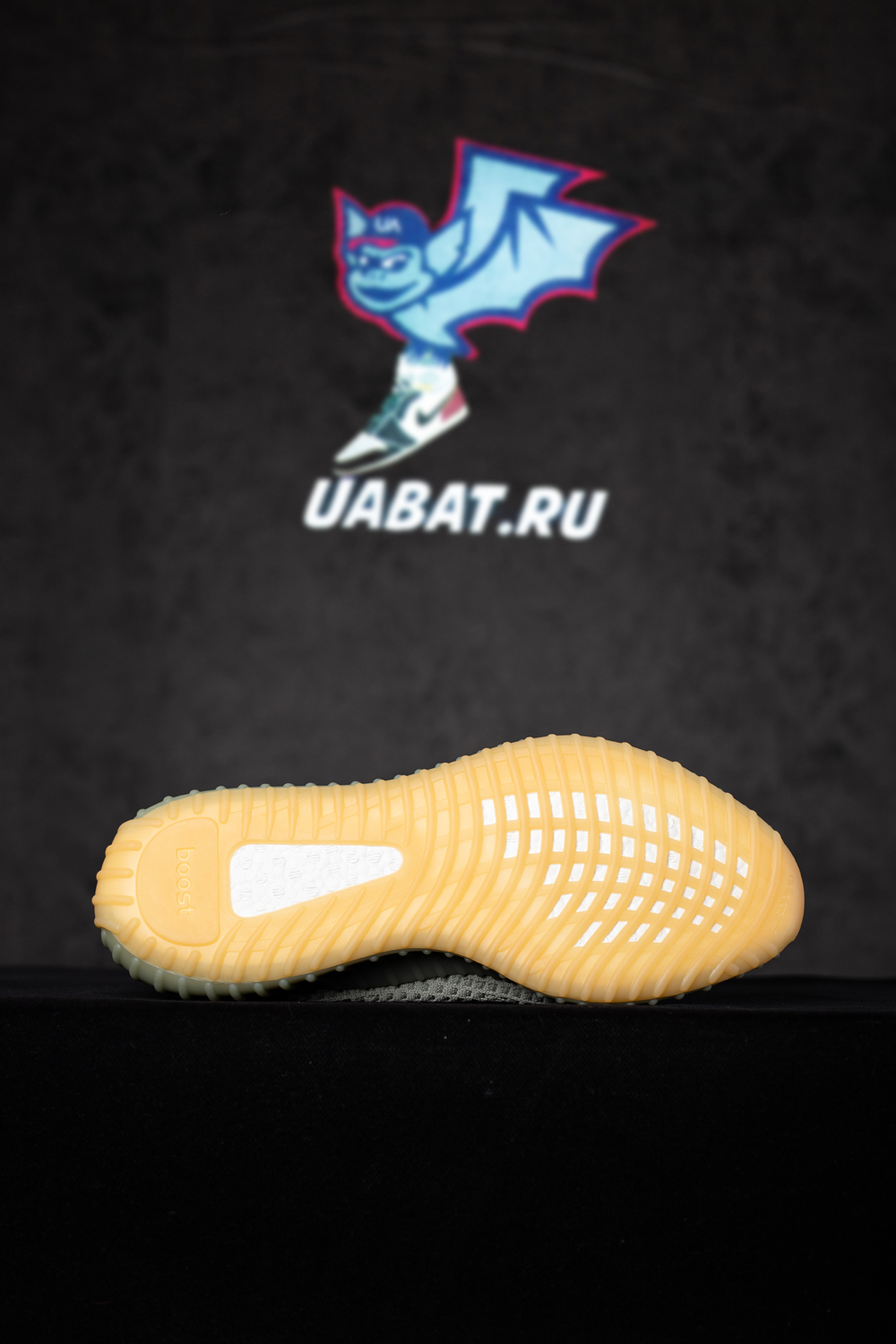 "special price" Y**zy boost 350 v2 