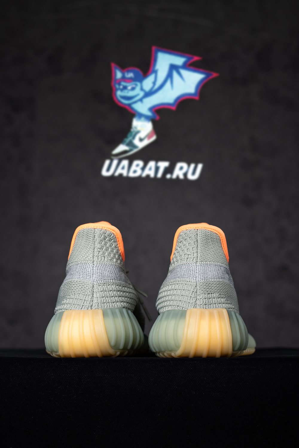 "special price" Y**zy boost 350 v2 