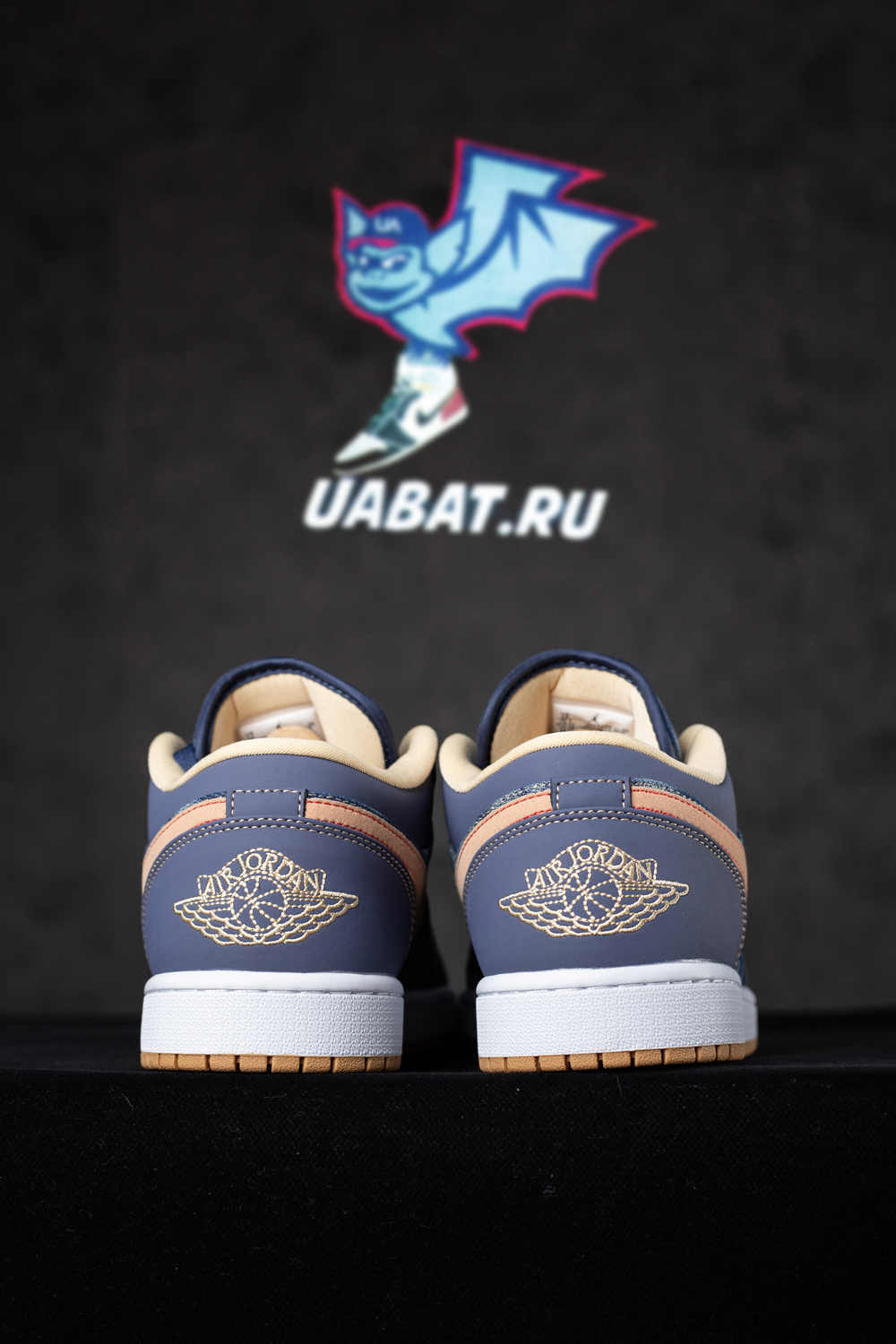 AIR JORDAN 1 LOW SE 