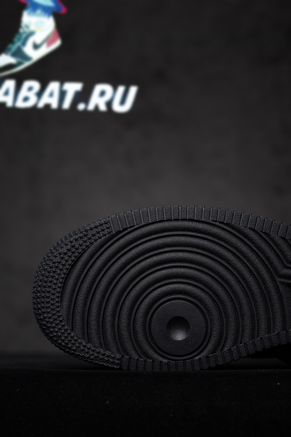 l0*is V*t0n x air force 1 low 